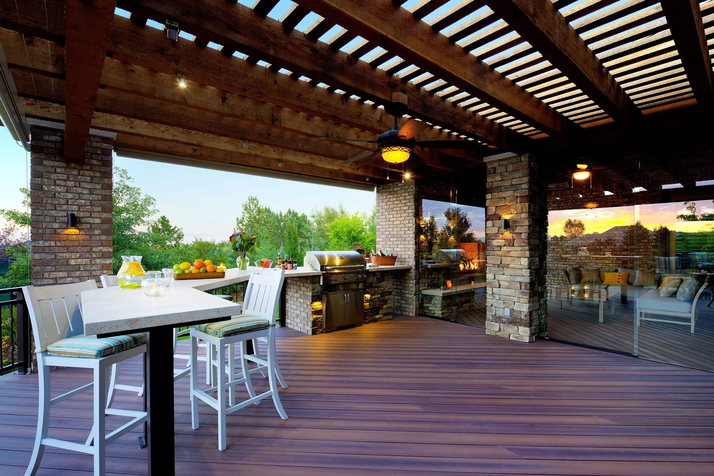 Perfect Outdoor Entertainment Deck & Patio Builder in Englewood